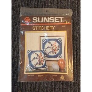 Vintage Sunset Stitchery Embroidery Kit Sealed 16x16 Sealed NEW SWEET PEAS 2320